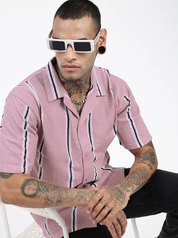 Men's Thermal - Lined Casual Shirts in Black for Added Warmth in Cold WeatherMen Striped Pink Relaxed Fit Shirt Men's Thermal - Lined Casual Shirts in Black for Added Warmth in Cold WeatherMen Striped Pink Relaxed Fit Shirt