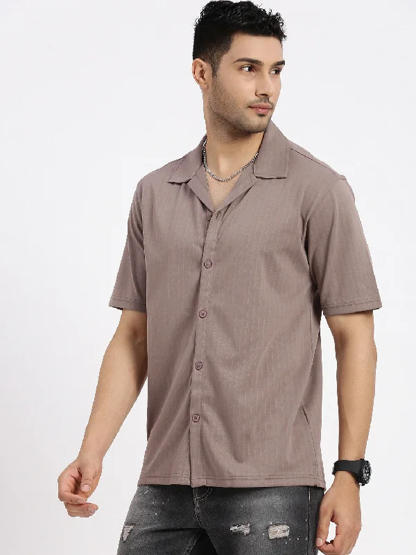 Men's Linen Blend Casual Shirts with Roll - Up Sleeves for a Summer Beach LookMen Brown Cuban Collar Solid Shirt