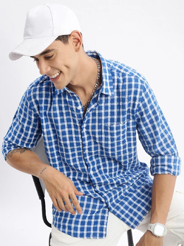 Men's Thermal - Lined Casual Shirts in Black for Added Warmth in Cold WeatherMen Spread Collar Checked Slim Fit Blue Shirt Men's Thermal - Lined Casual Shirts in Black for Added Warmth in Cold WeatherMen Spread Collar Checked Slim Fit Blue Shirt