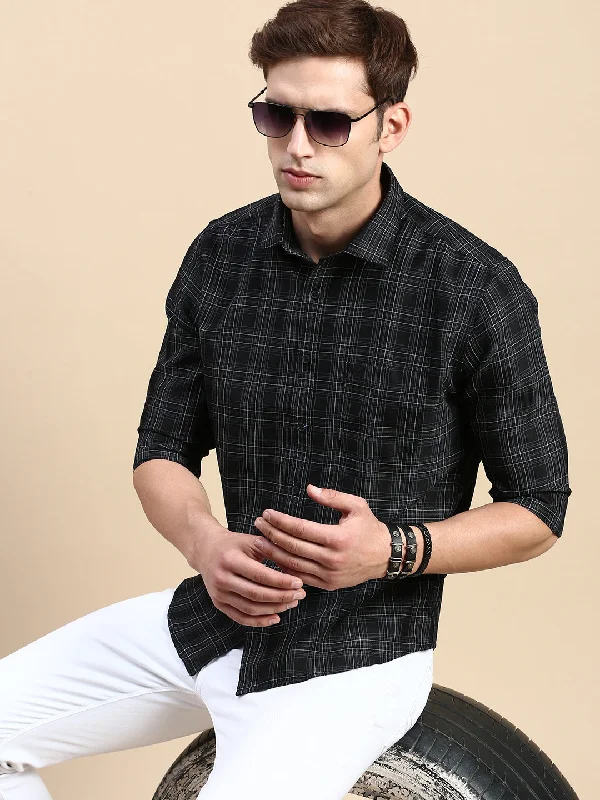 Men's Wrinkle - Resistant Polyester Blend Casual Shirts for Easy Travel and MaintenanceMen Black Checked Casual Shirt Men's Wrinkle - Resistant Polyester Blend Casual Shirts for Easy Travel and MaintenanceMen Black Checked Casual Shirt