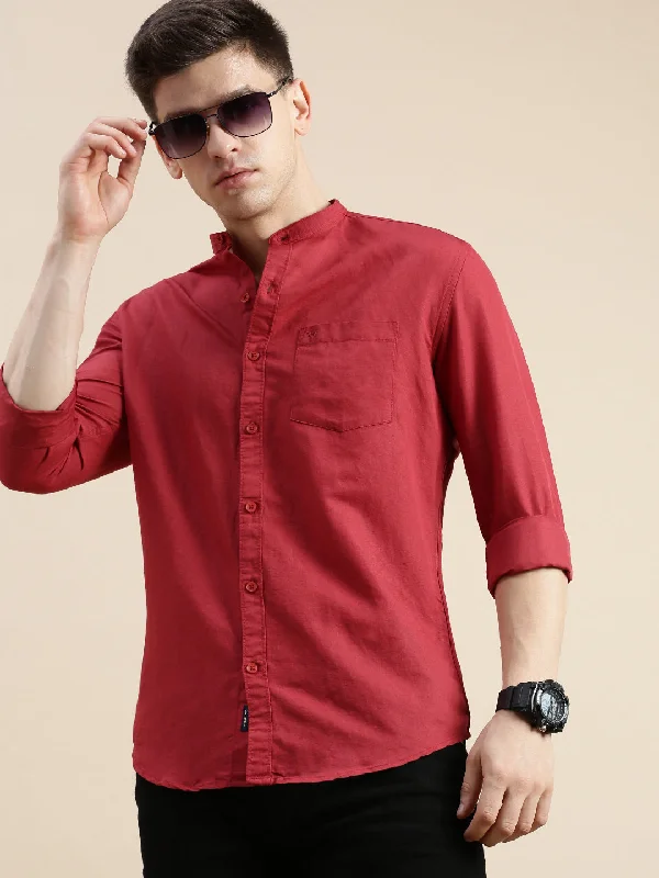 Plus Size Men's Striped Chambray Casual Shirts with a Spread Collar for a Preppy AppearanceMen Mandarin Collar Solid Maroon Shirt Plus Size Men's Striped Chambray Casual Shirts with a Spread Collar for a Preppy AppearanceMen Mandarin Collar Solid Maroon Shirt