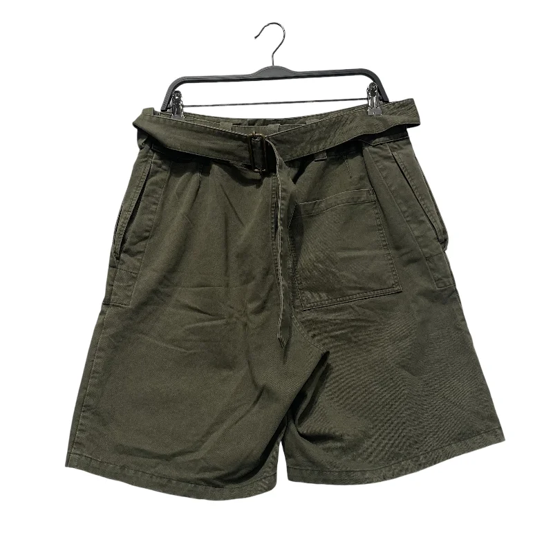Men's zip - pocket canvas shorts for added functionality during travelJW ANDERSON(J.W.ANDERSON)/Shorts/L/Cotton/KHK/Cargo shorts with button flap