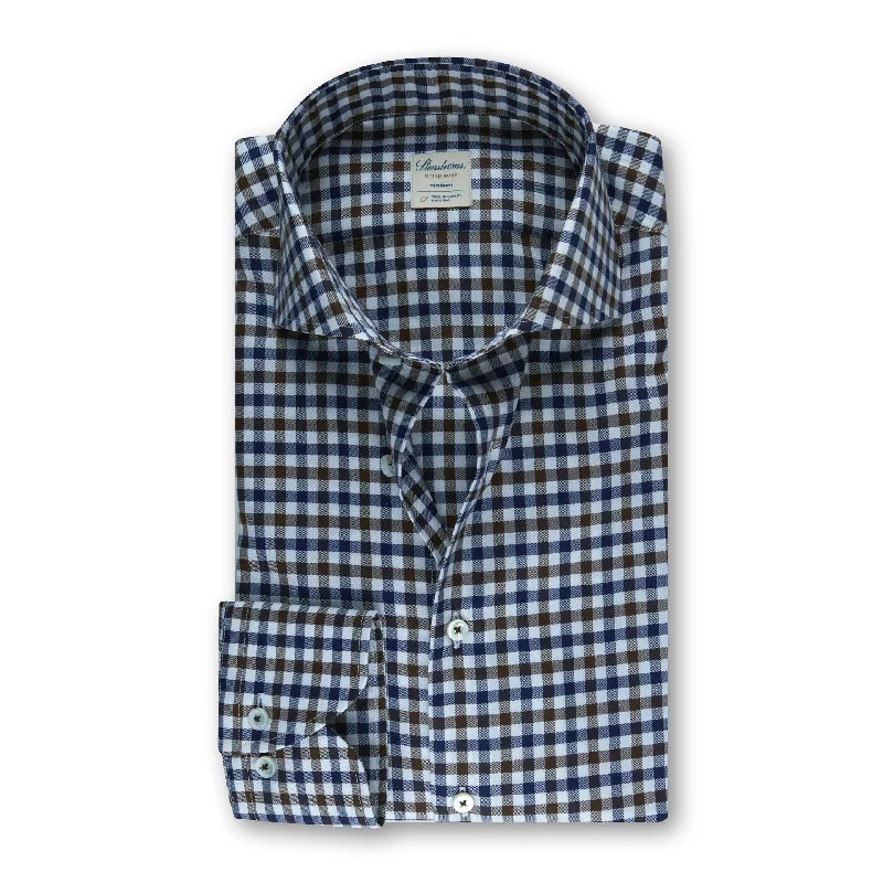 Men's Linen Blend Casual Shirts with Roll - Up Sleeves for a Summer Beach LookFitted Body Casual Brown Checked Shirt Art. no: 6121118465273