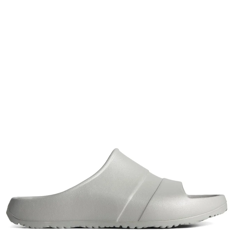 Men's sandals with a decorative buckle or charmMEN'S FLOAT SLIDE *FINAL SALE