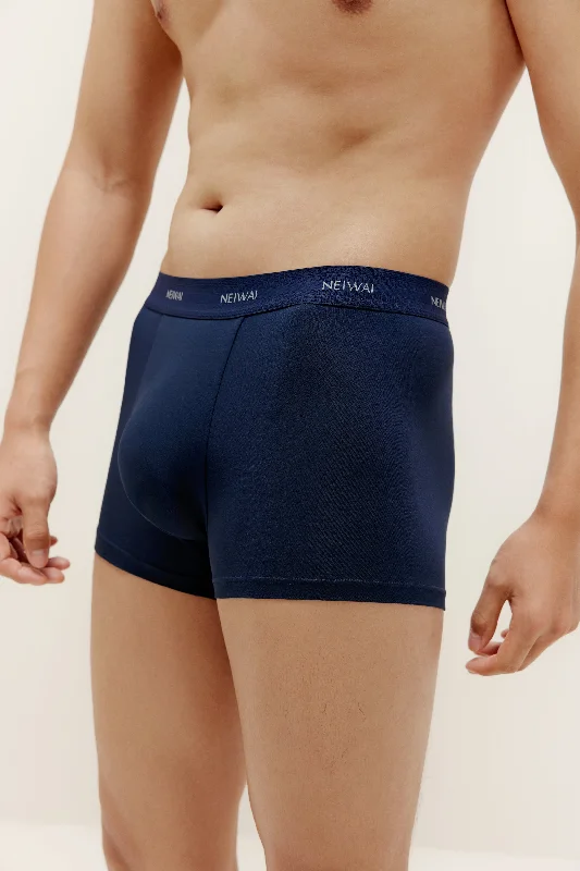 Men's boxer briefs with a moisture - control feature​Men’s Cotton Boxer Brief
