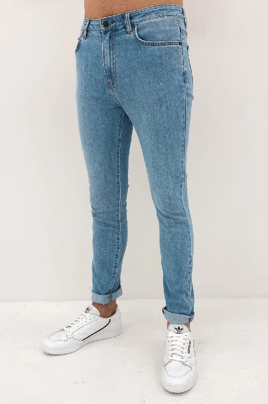 Men's Jeans with an Elastic Waistband for Ultimate ComfortR2 Slim Jean Blue Sands