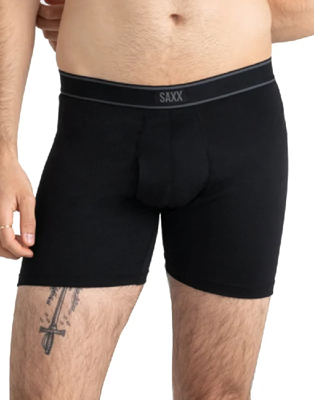 Men's seamless boxer briefs for a smooth fitSAXX Daytripper Boxer Brief Fly SXBB11F Men's seamless boxer briefs for a smooth fitSAXX Daytripper Boxer Brief Fly SXBB11F