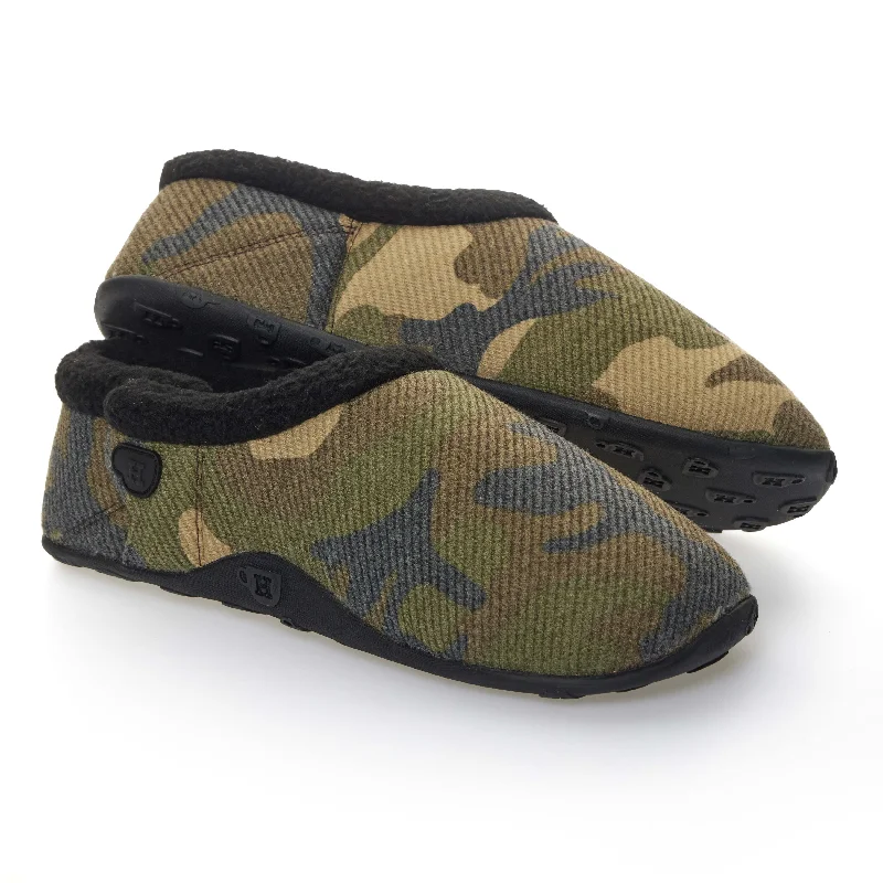 Men's slippers with a leather sole for a classic lookTommy - Camo Men's Slippers