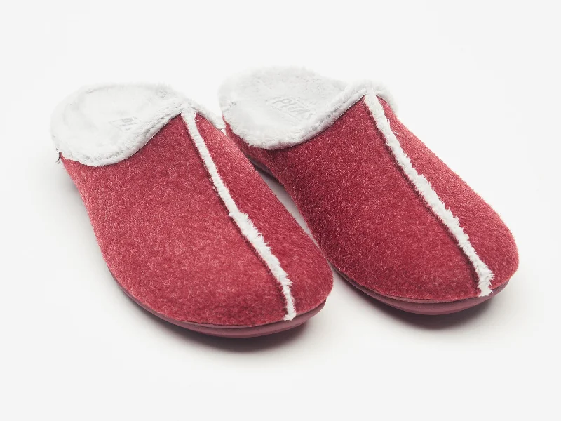 Men's slippers with a shock - absorbing midsoleWomen's red felt and faux fur mule slippers Men's slippers with a shock - absorbing midsoleWomen's red felt and faux fur mule slippers