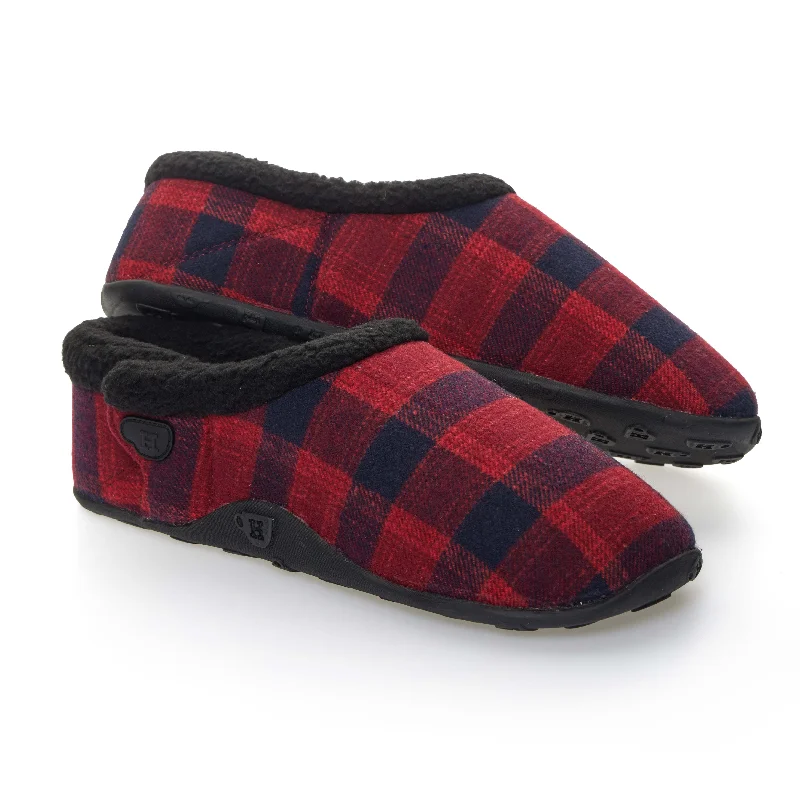 Men's slippers with a soft, flexible soleWyatt - Red Orange Navy Check Men's Slippers Men's slippers with a soft, flexible soleWyatt - Red Orange Navy Check Men's Slippers