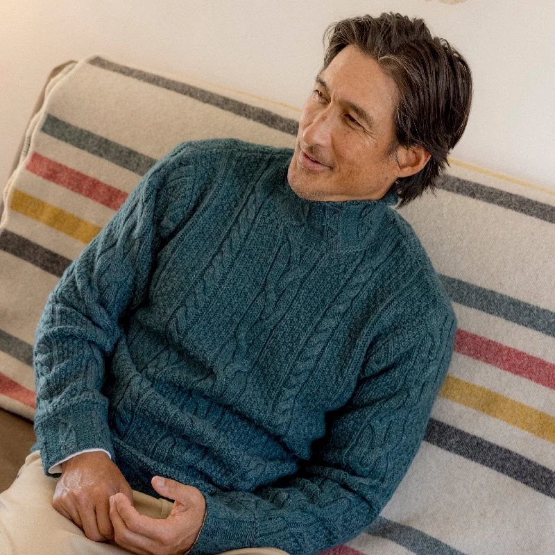 Plus Size Men's Pocket - Detail Sweater in Olive Green for a Practical and Fashionable Everyday WearFisherman Cable Turtleneck - Bottle Green Plus Size Men's Pocket - Detail Sweater in Olive Green for a Practical and Fashionable Everyday WearFisherman Cable Turtleneck - Bottle Green