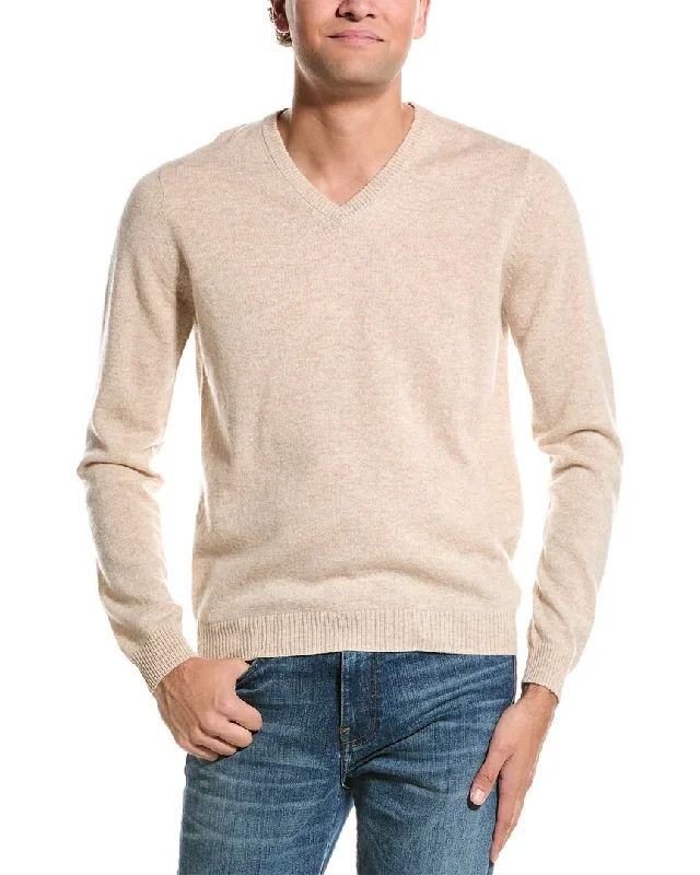 Men's Sequined Trimmed Sweater in Gold for a Glamorous New Year's PartyMette V-Neck Cashmere Sweater Men's Sequined Trimmed Sweater in Gold for a Glamorous New Year's PartyMette V-Neck Cashmere Sweater