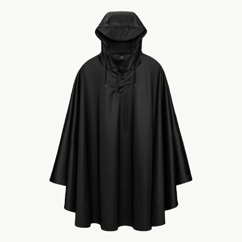Men coats with a quilted pattern for added texture and warmthCape - Black Grain