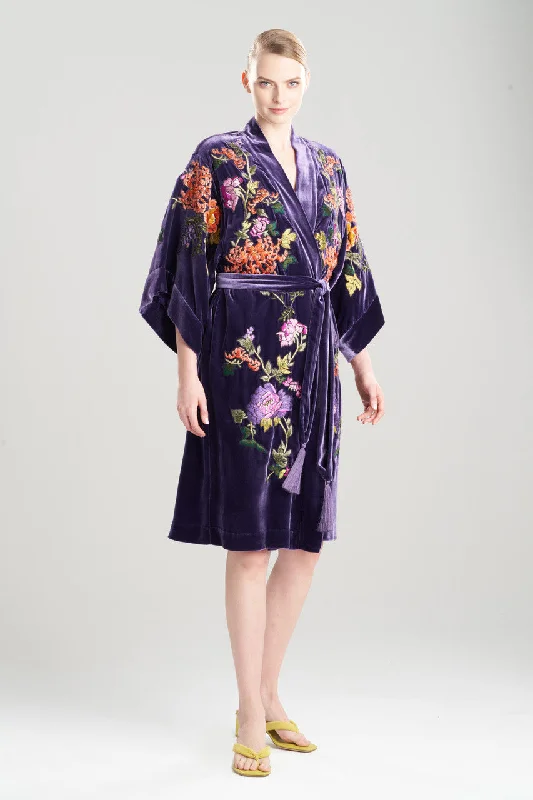 Men's robes with a ribbed cuffs and hem​Couture Velvet Embellished Short Robe