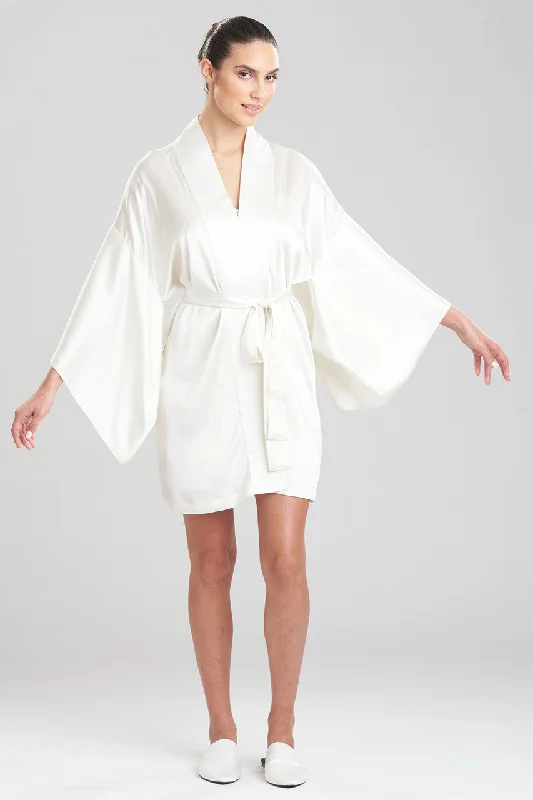 Men's robes with a zip - front closure​Key Essentials Silk Wrap