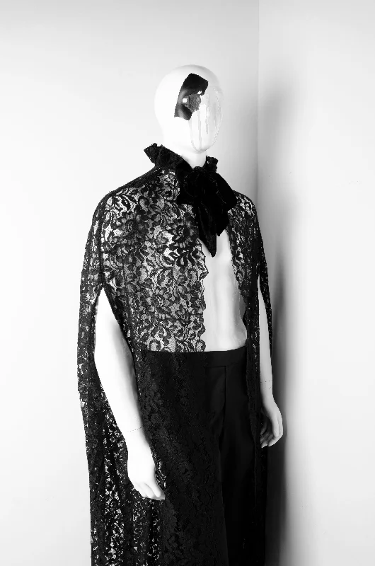 Men's fleece - lined robes for extra warmth in winter​Lace Cape