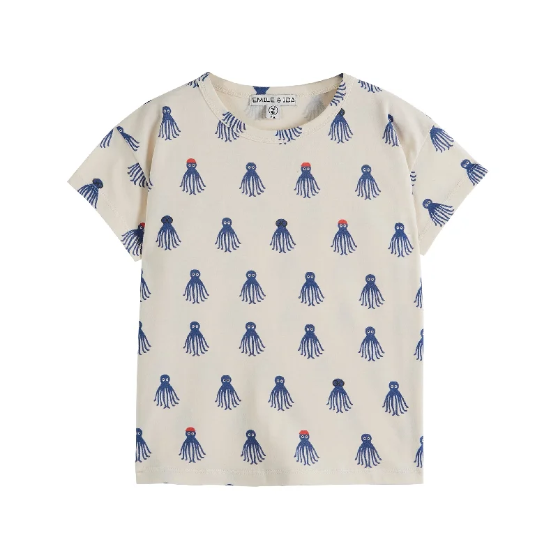 Men's long - sleeve henley t - shirts with button - down placketsEmile et Ida Tee Shirt Imprime AO Octopus Creme Octopus Bleu Men's long - sleeve henley t - shirts with button - down placketsEmile et Ida Tee Shirt Imprime AO Octopus Creme Octopus Bleu