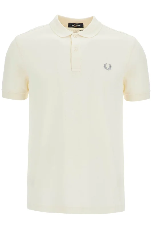 Men's v - neck muscle t - shirts for a body - building aestheticComme Des Garcons Shirt Men's 'Comme Des Garã§Ons X F Perry Men's v - neck muscle t - shirts for a body - building aestheticComme Des Garcons Shirt Men's 'Comme Des Garã§Ons X F Perry