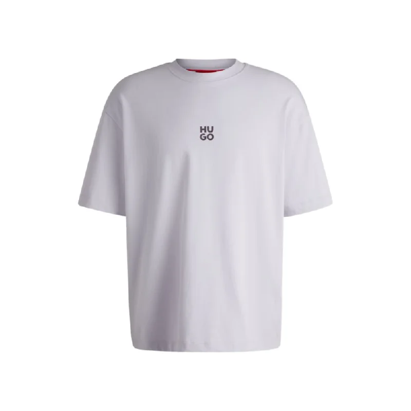 Men's distressed denim - look t - shirts with a rugged appealCotton-jersey oversize-fit T-shirt with seasonal artwork Men's distressed denim - look t - shirts with a rugged appealCotton-jersey oversize-fit T-shirt with seasonal artwork