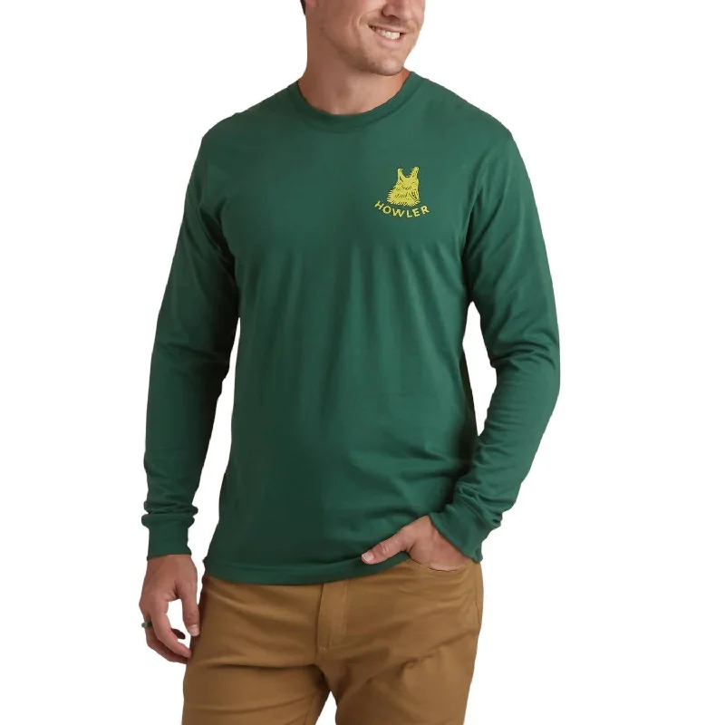 Men's long - sleeve henley t - shirts with button - down placketsCoyote Longsleeve T-Shirt In Forest Green Men's long - sleeve henley t - shirts with button - down placketsCoyote Longsleeve T-Shirt In Forest Green