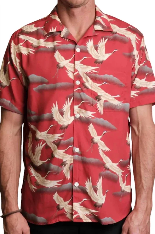 Men's button - front t - shirts with a unique artistic printHawaiian Crane Button Up Shirt In Red Men's button - front t - shirts with a unique artistic printHawaiian Crane Button Up Shirt In Red