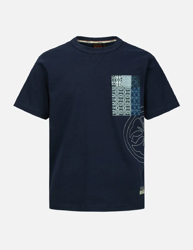 Men's thermal t - shirts with a high - neck design for cold weatherKamon Stitching with Patterned Pocket Regular Fit T-shirt Men's thermal t - shirts with a high - neck design for cold weatherKamon Stitching with Patterned Pocket Regular Fit T-shirt