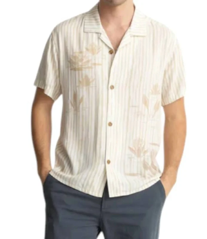 Men's tie - dye t - shirts with a bohemian styleLily Stripe Cuban Short Sleeve Shirt In Camel Men's tie - dye t - shirts with a bohemian styleLily Stripe Cuban Short Sleeve Shirt In Camel