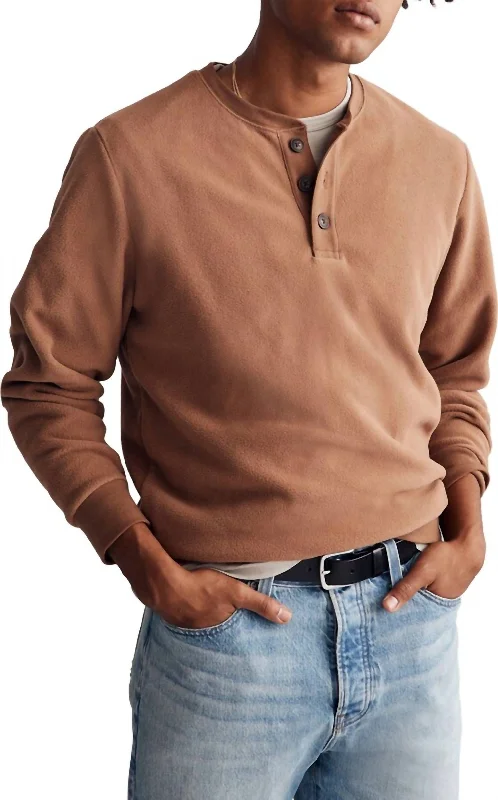 Men's long - sleeve henley t - shirts with button - down placketsMen's Resourced Fleece Henley In Stable Men's long - sleeve henley t - shirts with button - down placketsMen's Resourced Fleece Henley In Stable