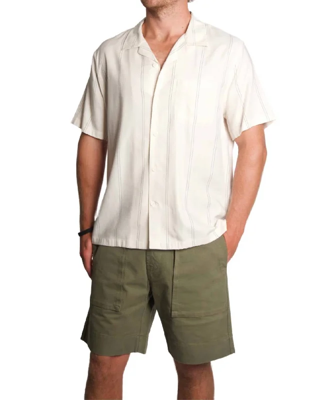 Men's smart - casual checkered t - shirts for semi - formal occasionsSunfair Stripe Short Sleeve In White Men's smart - casual checkered t - shirts for semi - formal occasionsSunfair Stripe Short Sleeve In White